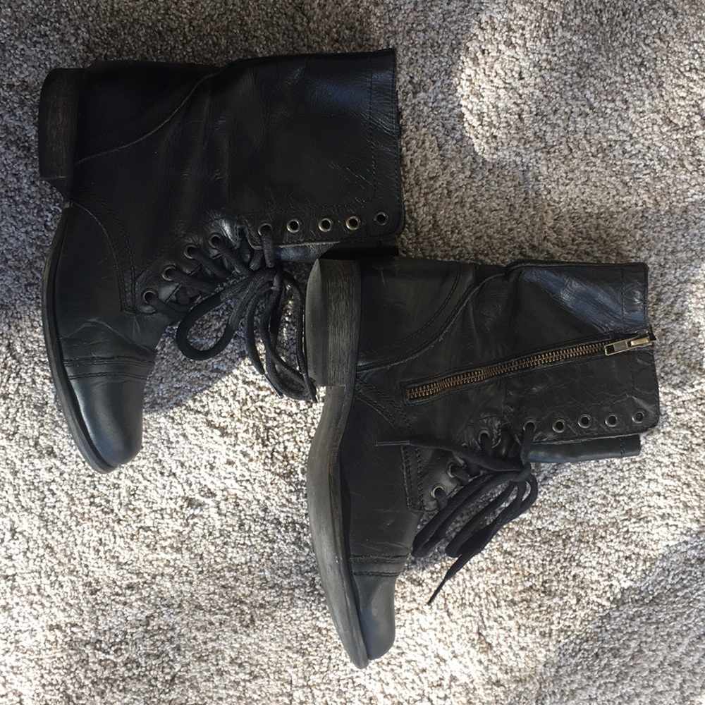 Steve Madden Troopa